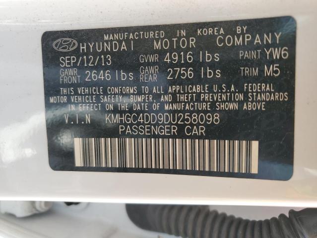 KMHGC4DD9DU258098 - 2013 HYUNDAI GENESIS 3.8L WHITE photo 13