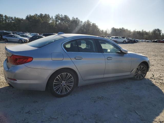 WBAJE7C58KWW15771 - 2019 BMW 540 XI SILVER photo 3