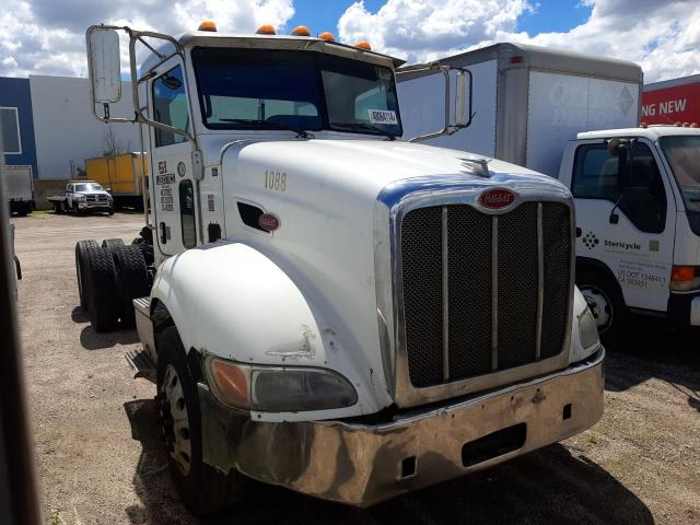 1NPVD29X5BD112898 - 2011 PETERBILT 384 WHITE photo 1