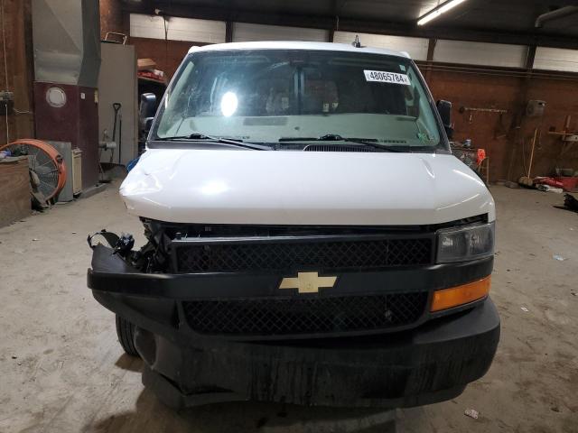 1GCWGAFP3M1268556 - 2021 CHEVROLET EXPRESS G2 WHITE photo 5