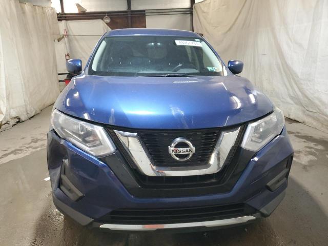 KNMAT2MV7HP522656 - 2017 NISSAN ROGUE S BLUE photo 5