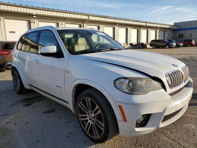 5UXZV8C5XBL421643 - 2011 BMW X5 XDRIVE50I WHITE photo 4