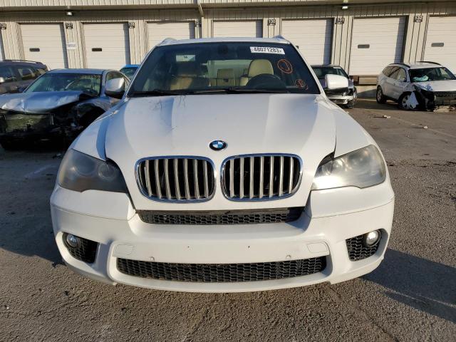 5UXZV8C5XBL421643 - 2011 BMW X5 XDRIVE50I WHITE photo 5