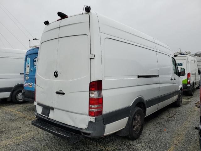 WD3PE8CD9JP613444 - 2018 MERCEDES-BENZ SPRINTER 2500 WHITE photo 3