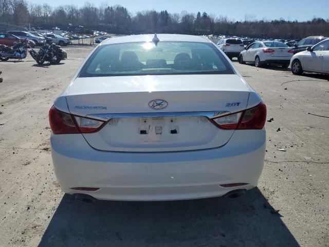 5NPEC4AB2BH174114 - 2011 HYUNDAI SONATA SE WHITE photo 6