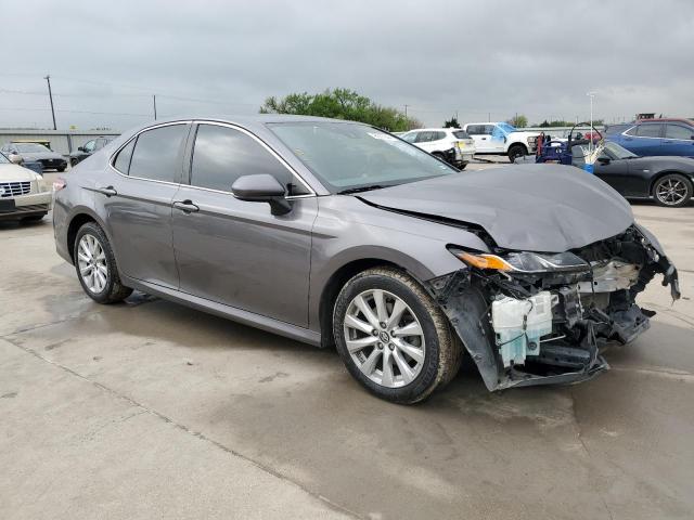 4T1B11HK5KU286503 - 2019 TOYOTA CAMRY L GRAY photo 4