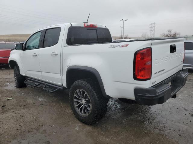 1GCGTEEN1N1323952 - 2022 CHEVROLET COLORADO ZR2 WHITE photo 2