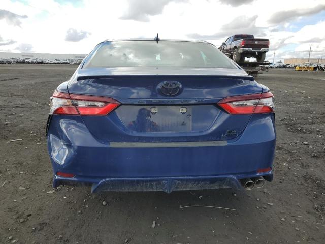 4T1G11BK7PU075308 - 2023 TOYOTA CAMRY SE NIGHT SHADE BLUE photo 6