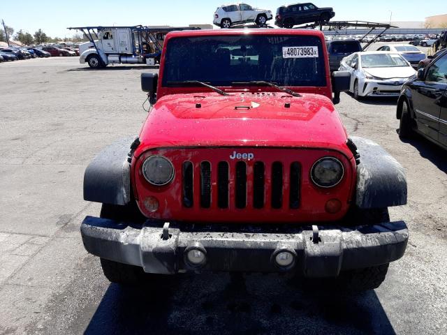 1C4AJWAG8CL211093 - 2012 JEEP WRANGLER SPORT RED photo 5