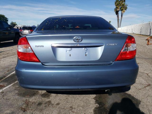 4T1BE32K82U572452 - 2002 TOYOTA CAMRY LE BLUE photo 6