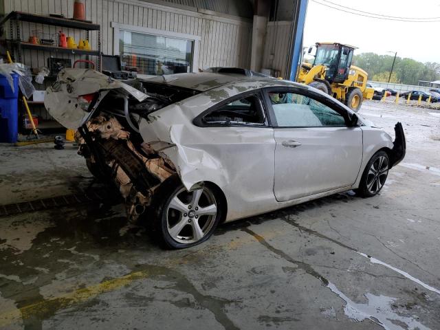 KMHDH6AE2DU015956 - 2013 HYUNDAI ELANTRA CO GS WHITE photo 3