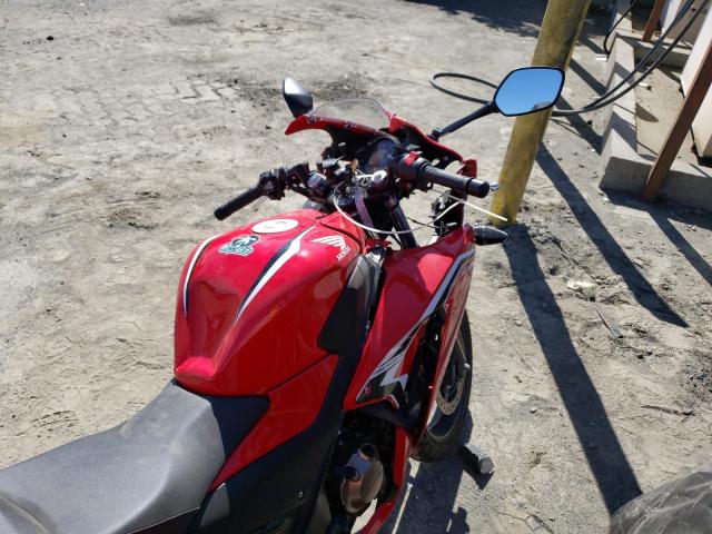 MLHNC5152M5700144 - 2021 HONDA CBR300 RA RED photo 5