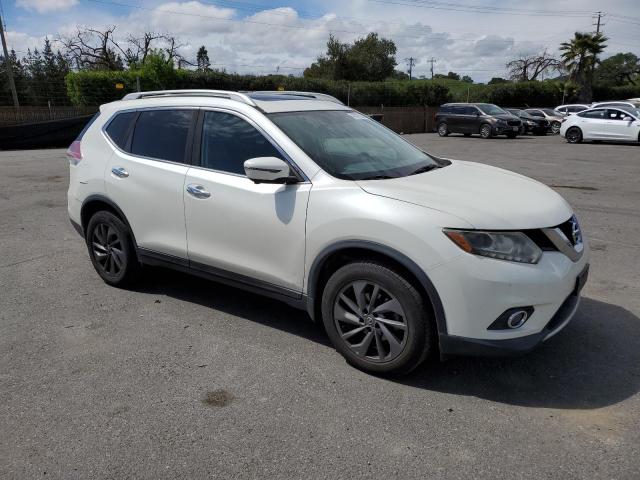 5N1AT2MT5GC778214 - 2016 NISSAN ROGUE S WHITE photo 4