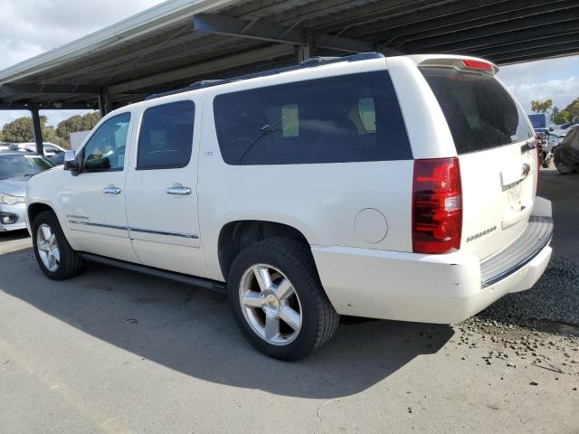 1GNFK36Y19R235249 - 2009 CHEVROLET SUBURBAN K1500 LTZ WHITE photo 2