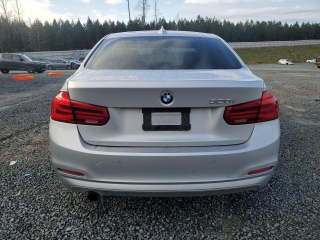 WBA8E1G52GNT99659 - 2016 BMW 320 I SILVER photo 6