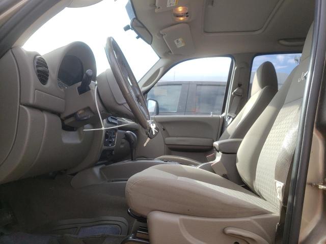 1J4GK38K25W640323 - 2005 JEEP LIBERTY RENEGADE GOLD photo 7