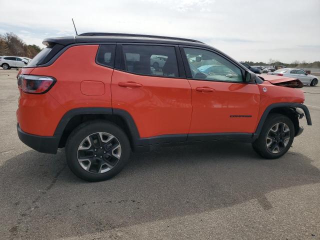 3C4NJDDB9JT346025 - 2018 JEEP COMPASS TRAILHAWK ORANGE photo 3