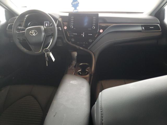 4T1G11AK3PU735345 - 2023 TOYOTA CAMRY SE NIGHT SHADE SILVER photo 8