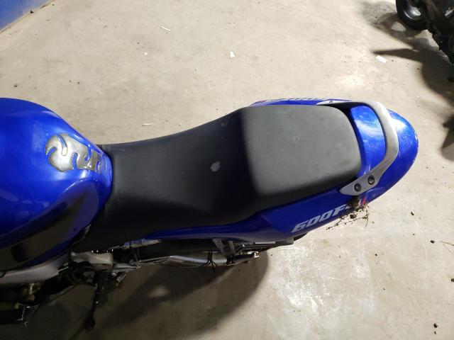 JH2PC35086M703144 - 2006 HONDA CBR600 F4 BLUE photo 6