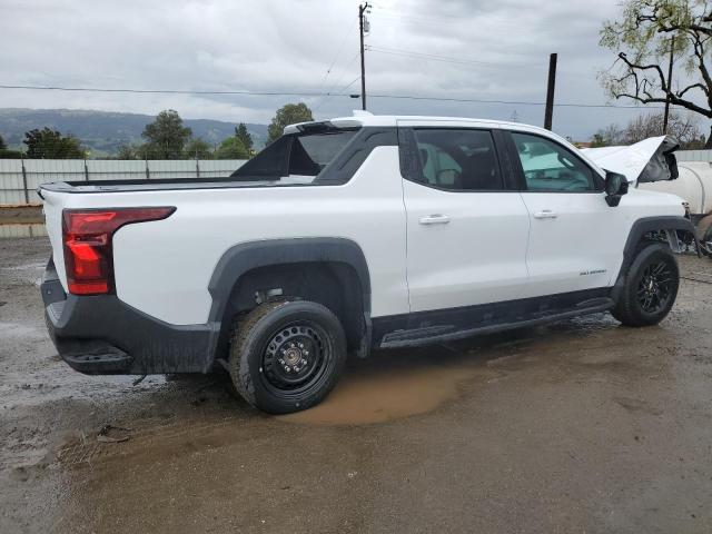 1GC10UED1RU201421 - 2024 CHEVROLET SILVERADO WHITE photo 3