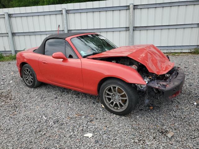 JM1NB353720221490 - 2002 MAZDA MX-5 MIATA BASE RED photo 4