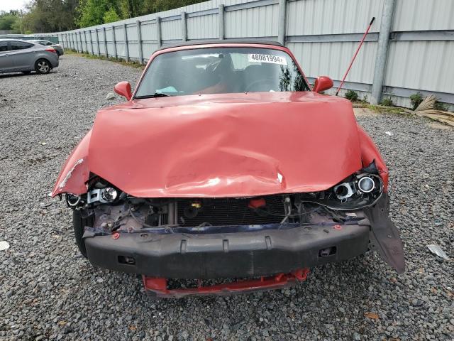 JM1NB353720221490 - 2002 MAZDA MX-5 MIATA BASE RED photo 5