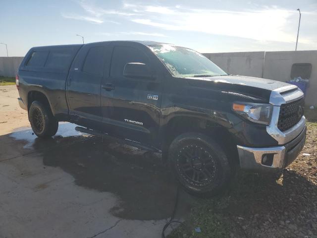 5TFUY5F1XMX002021 - 2021 TOYOTA TUNDRA DOUBLE CAB SR/SR5 BLACK photo 4