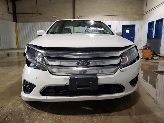 3FAHP0HG8CR425802 - 2012 FORD FUSION SE WHITE photo 5