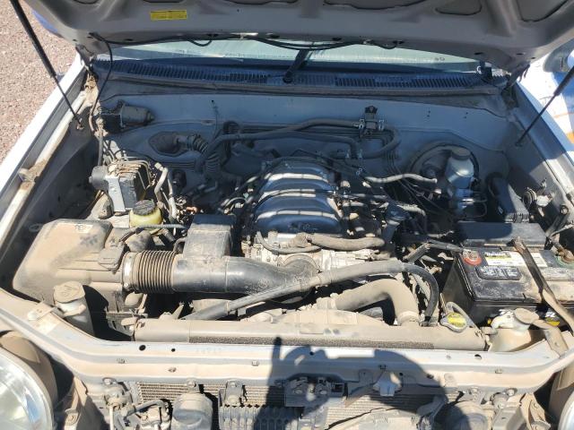 5TDBT48A42S093481 - 2002 TOYOTA SEQUOIA LIMITED TWO TONE photo 11