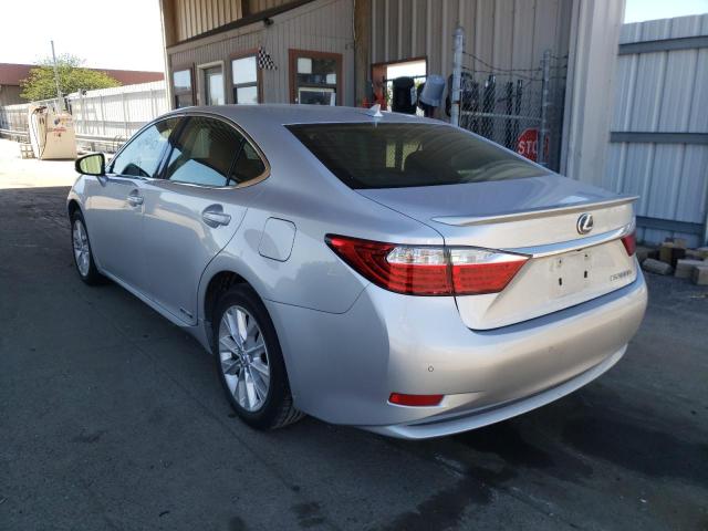 JTHBW1GGXD2006140 - 2013 LEXUS ES 300H SILVER photo 3