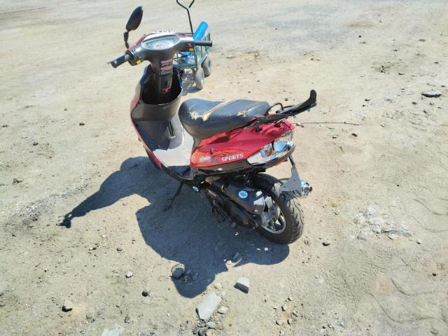LT4Z1NAA2NZ000775 - 2022 MOPE MOPED RED photo 3