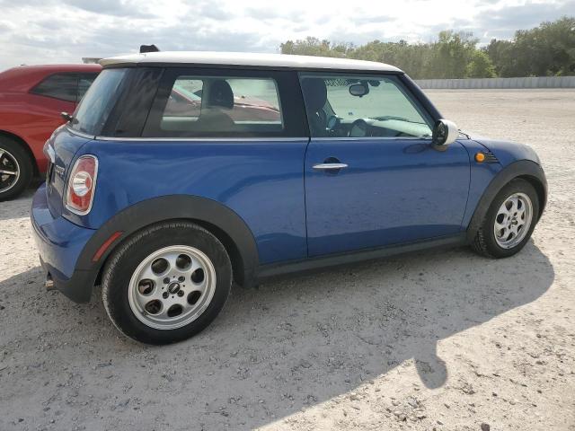 WMWSU3C59CT368134 - 2012 MINI COOPER BLUE photo 3