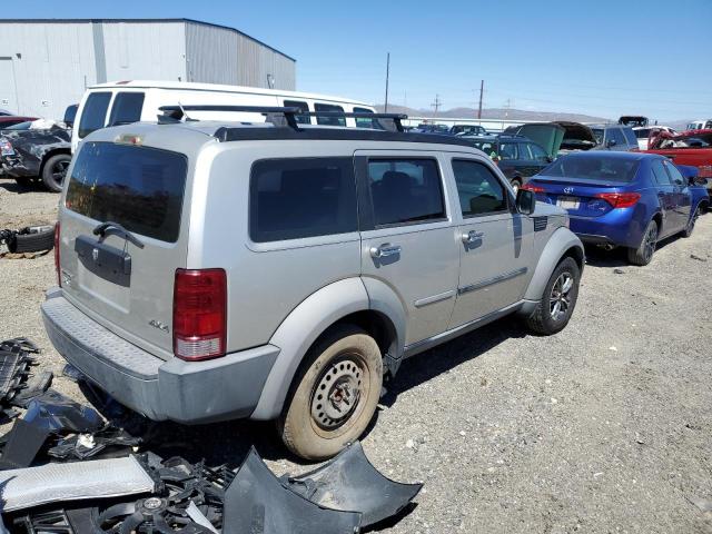 1D8GU28KX8W137333 - 2008 DODGE NITRO SXT SILVER photo 3