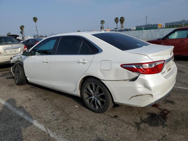 4T1BF1FK7GU228730 - 2016 TOYOTA CAMRY LE WHITE photo 2