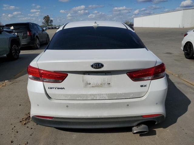 5XXGU4L31JG212857 - 2018 KIA OPTIMA EX WHITE photo 6