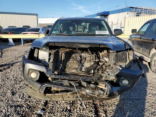 5TFSZ5AN2JX152862 - 2018 TOYOTA TACOMA ACCESS CAB ნაცრისფერი ფოტო 5