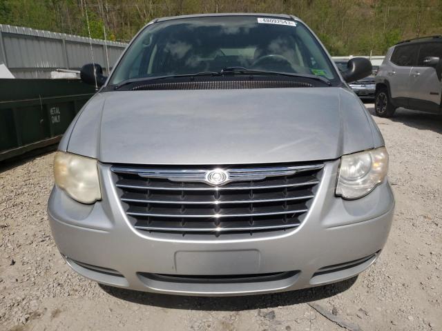 2A4GP54L66R796807 - 2006 CHRYSLER TOWN & COU TOURING 银色 照片 5