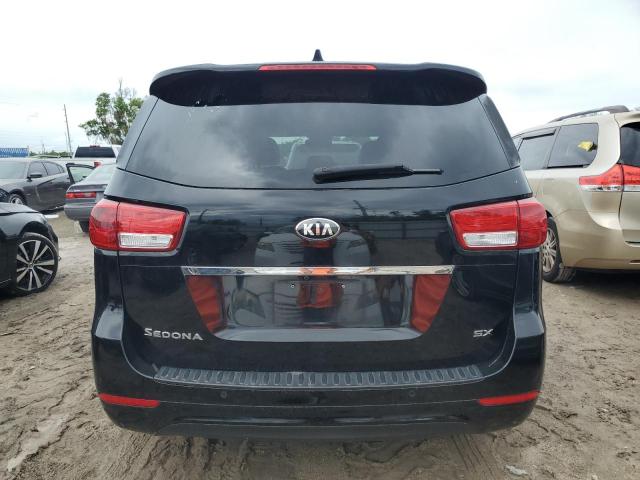 KNDMC5C10J6356604 - 2018 KIA SEDONA EX BLACK photo 6