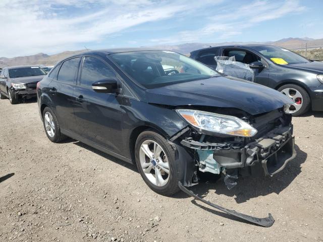 1FADP3F21EL363538 - 2014 FORD FOCUS SE BLACK photo 4