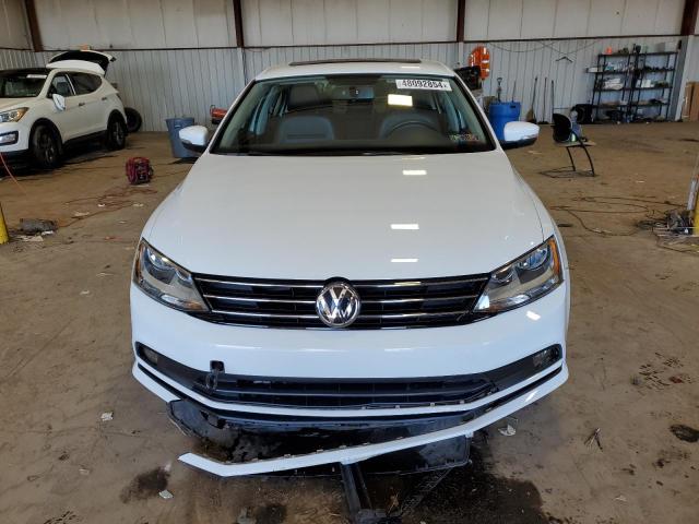 3VWD17AJ5FM350483 - 2015 VOLKSWAGEN JETTA SE WHITE photo 5