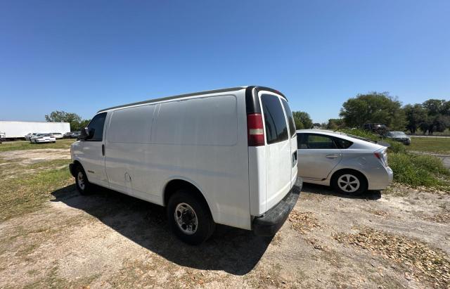 1GTHG35U431113170 - 2003 GMC SAVANA G3500 WHITE photo 3