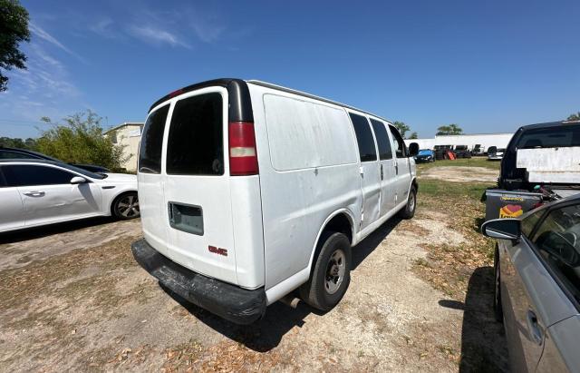 1GTHG35U431113170 - 2003 GMC SAVANA G3500 WHITE photo 4