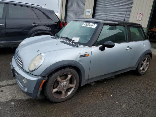 2005 MINI COOPER, 