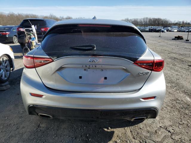 SJKCH5CP5HA036863 - 2017 INFINITI QX30 BASE SILVER photo 6