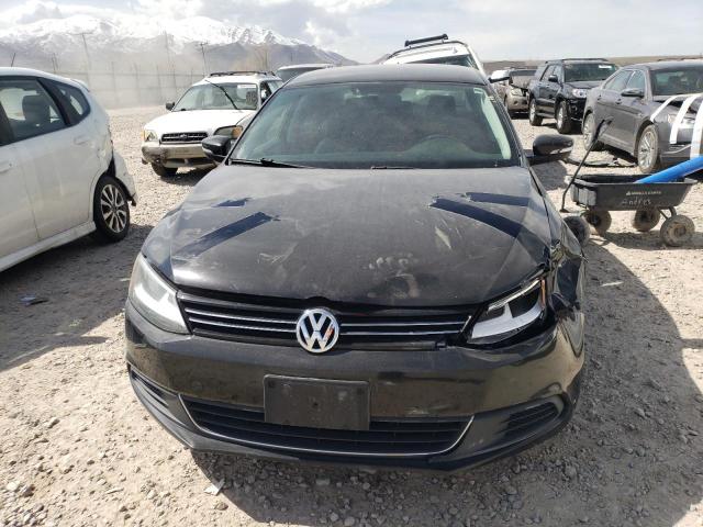 3VWDP7AJ6DM211362 - 2013 VOLKSWAGEN JETTA SE BLACK photo 5