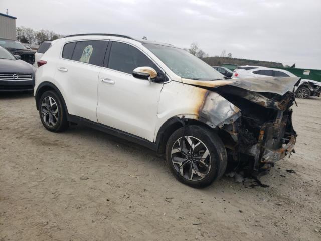 KNDPN3AC1L7837507 - 2020 KIA SPORTAGE EX WHITE photo 4