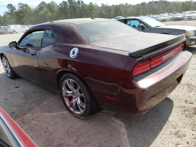 2B3CJ7DW3AH103963 - 2010 DODGE CHALLENGER SRT-8 RED photo 2