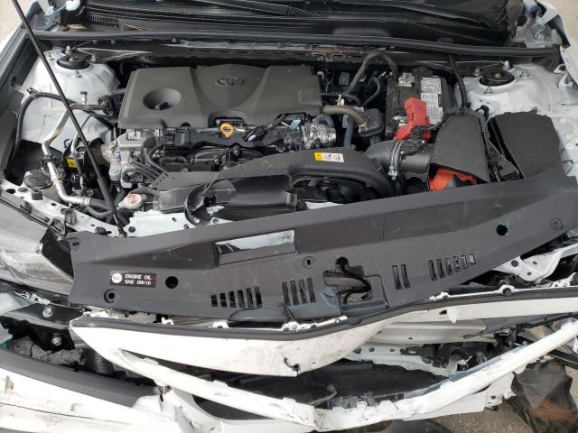 4T1G11AKXRU885410 - 2024 TOYOTA CAMRY SE NIGHT SHADE WHITE photo 11