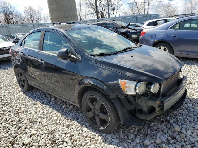 1G1JE5SB2E4220752 - 2014 CHEVROLET SONIC LTZ BLACK photo 4