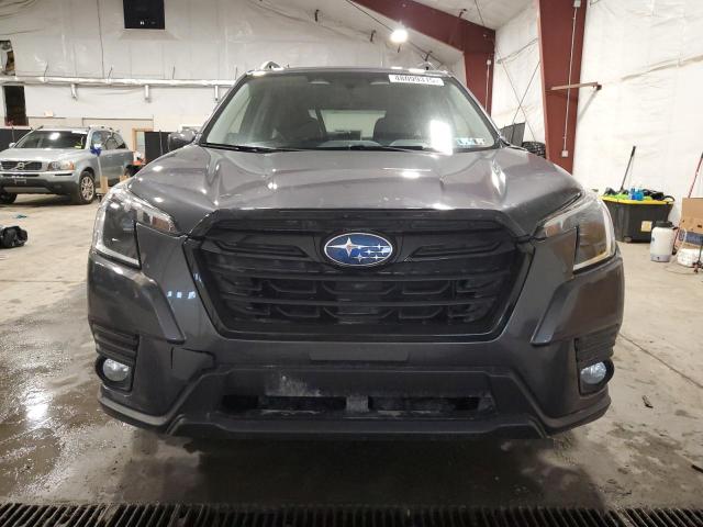 JF2SKADCXNH448849 - 2022 SUBARU FORESTER PREMIUM 灰色 照片 5